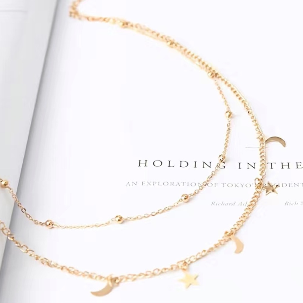 BRAND NEW 18K Gold Plated Moon Star Collarbone Chain Necklace - Picture 2 of 4